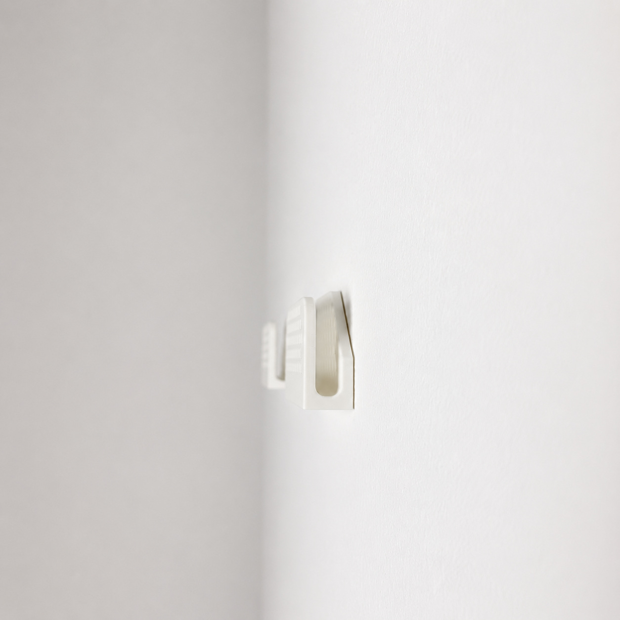 ShinMount – 3D Gedruckter Schienbeinschoner Wandhalter